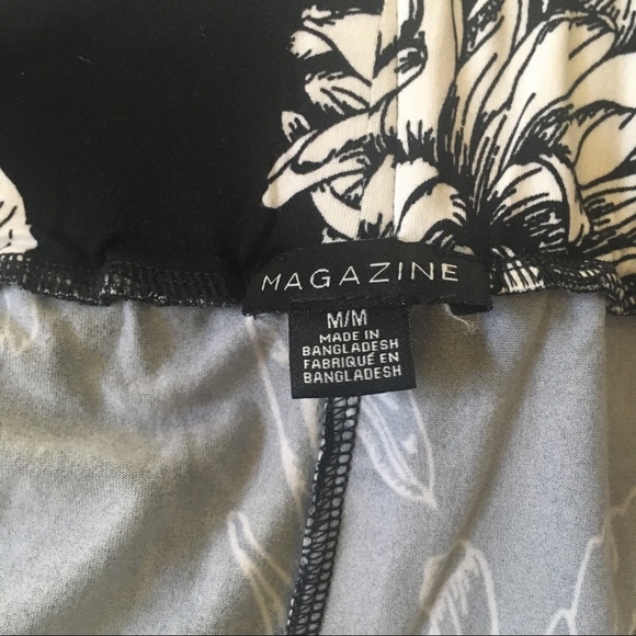 Magazine floral mid length skirt - Picture 5 of 10